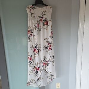 Size M Partially Lined Tube Wrap Dress